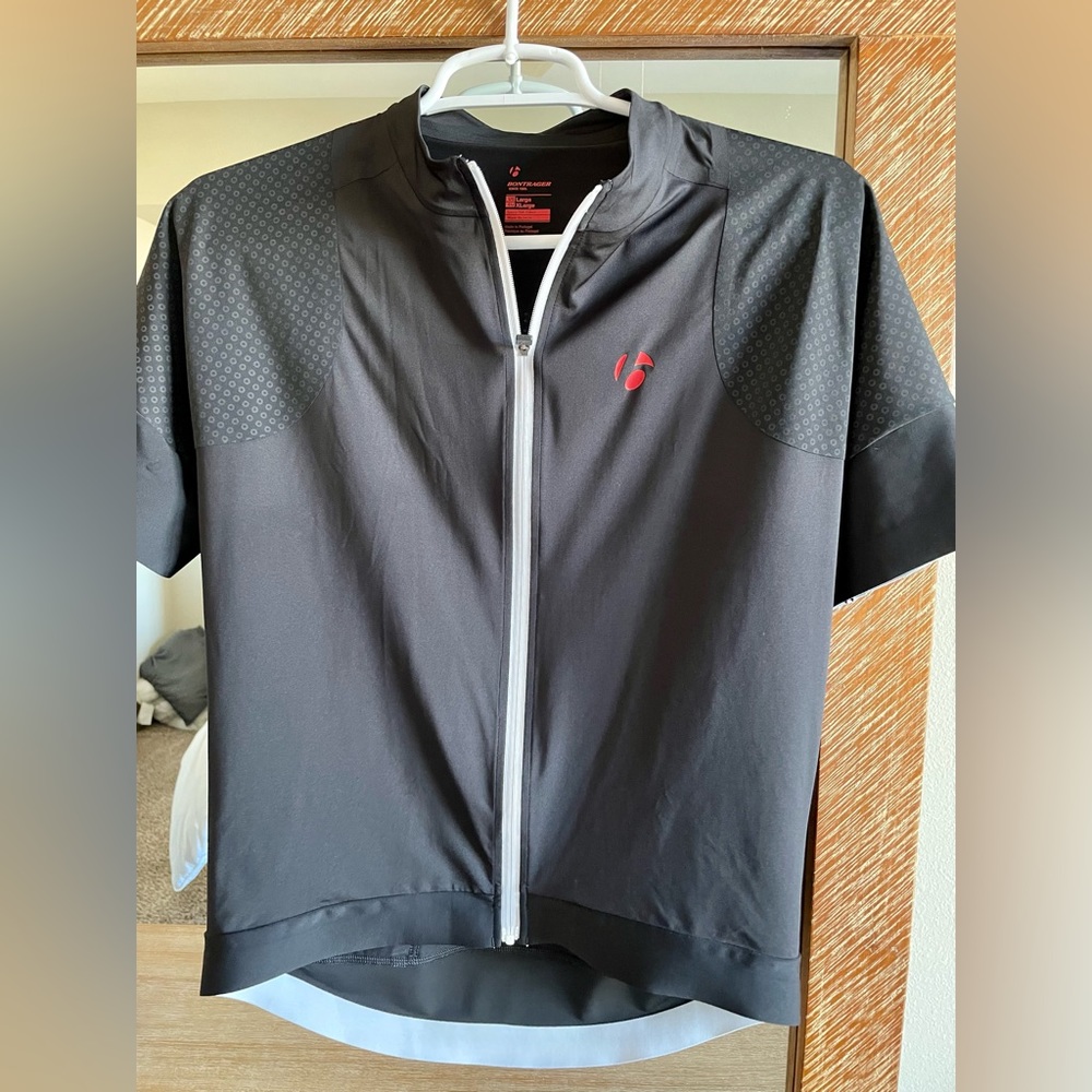 Bontrager Cycling Jersey NWOT